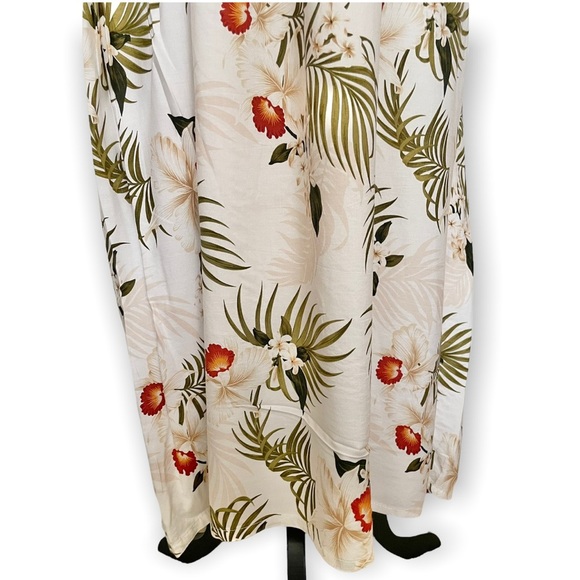 MD Fashion womens Hawaiian floral smocked maxi dress cream size Large beach pool - Picture 4 of 10